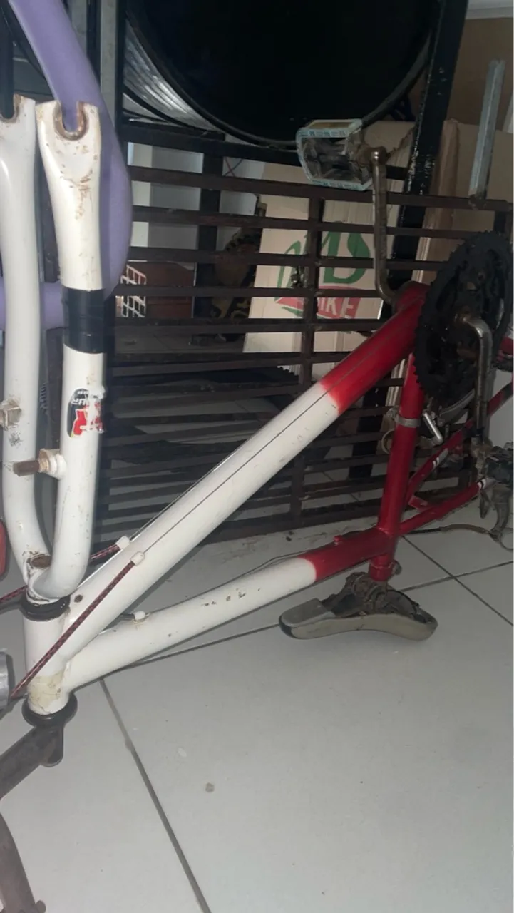 Quadro bike aro 26, já tem kit marcha