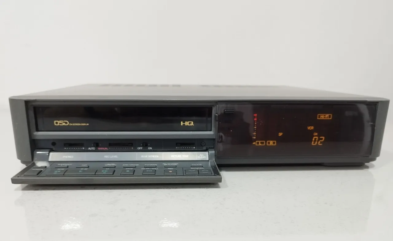 Vídeo Cassete Sharp VC-1199B. P/ Conserto.