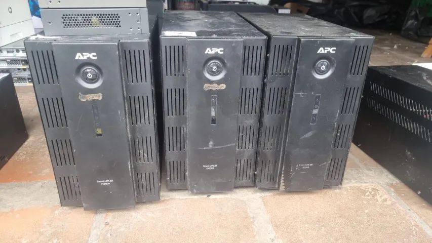 nobreak apc 1500 - Foto 2