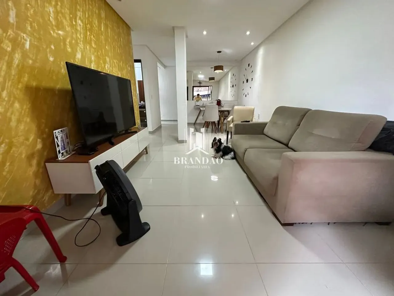 Casa à Venda no Graciliano Ramos Espaço, Conforto e Ótima Localização!