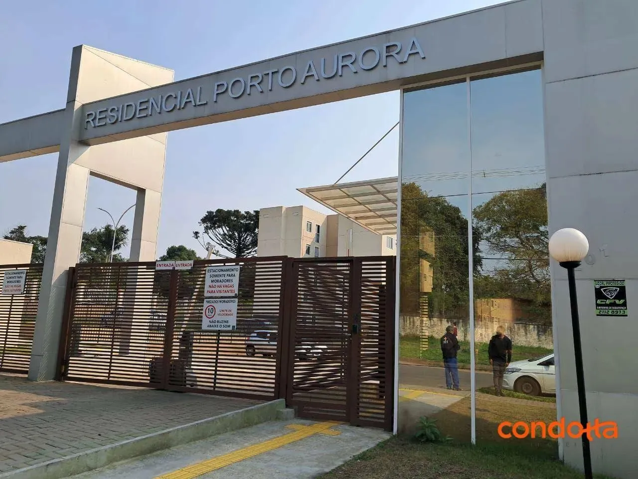 Apartamento com 2 dormitórios para alugar, 37 m² por R$ 1.710,00/mês - Cavalhada - Porto A