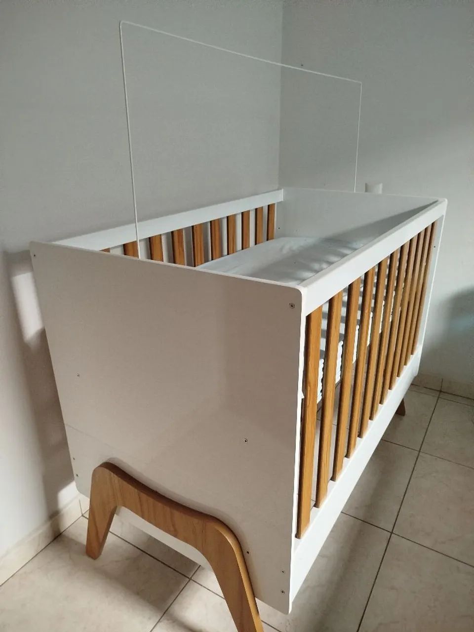 Berço usado, 4 mês de uso em perfeito estado de conservação 