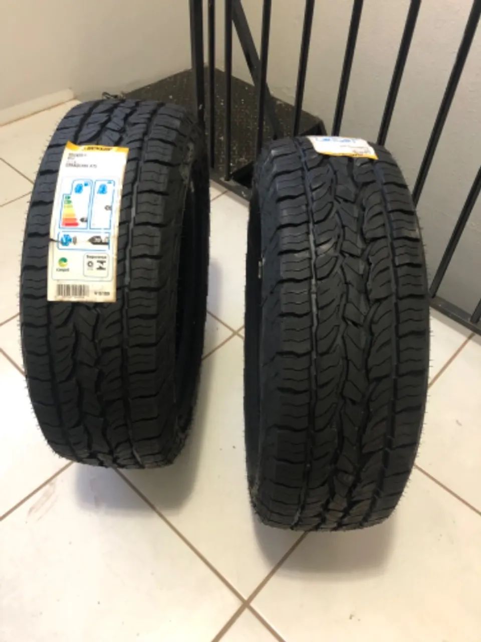 02 Pneus Zero, Dunlop GrandTrek AT5 92H medida 205/60/R16 só R$ 1.100,00  cont * - Foto 3