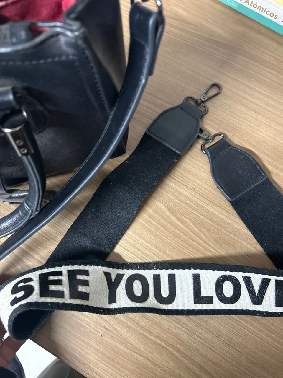 Bolsa Toque e Stilo Preta - Elegância e Estilo - Foto 4