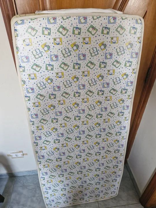 Cama Casinha Infantil com colchão  - Foto 4