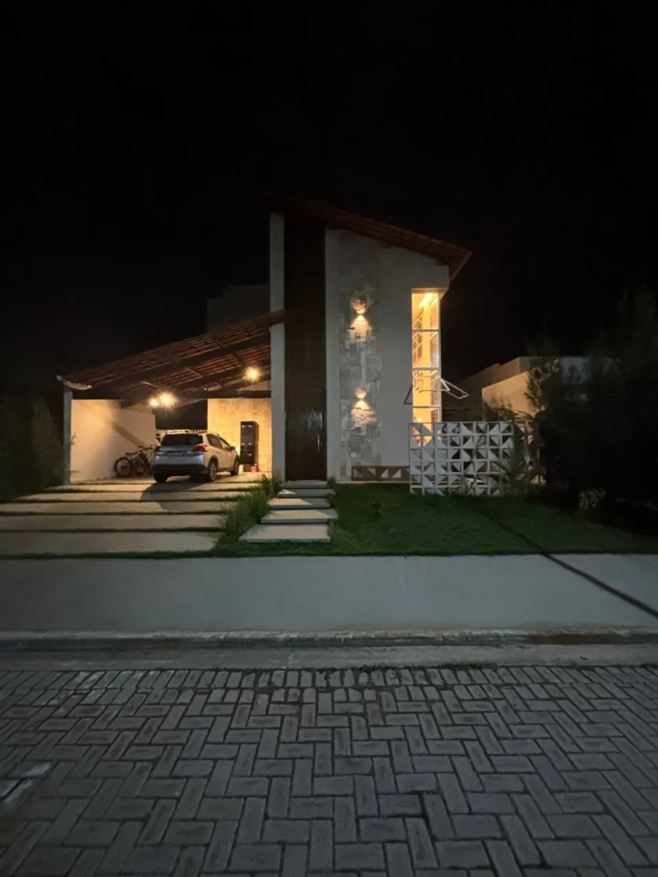 Linda Casa duplex - pé na areia