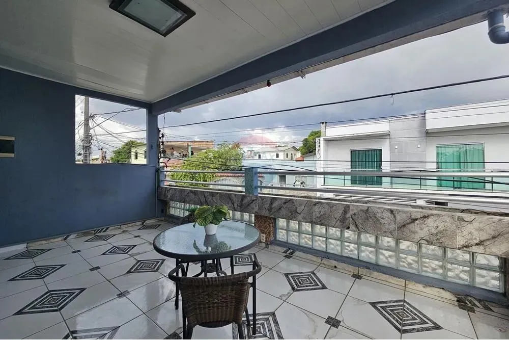 "Casa Duplex Bairro Santo Antônio: 3 Dormitórios"