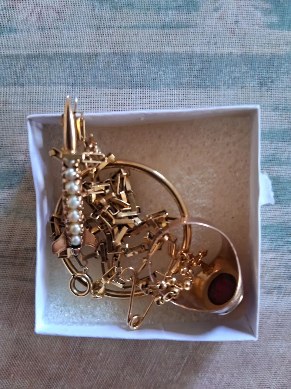 VENDO 10 GR OURO
