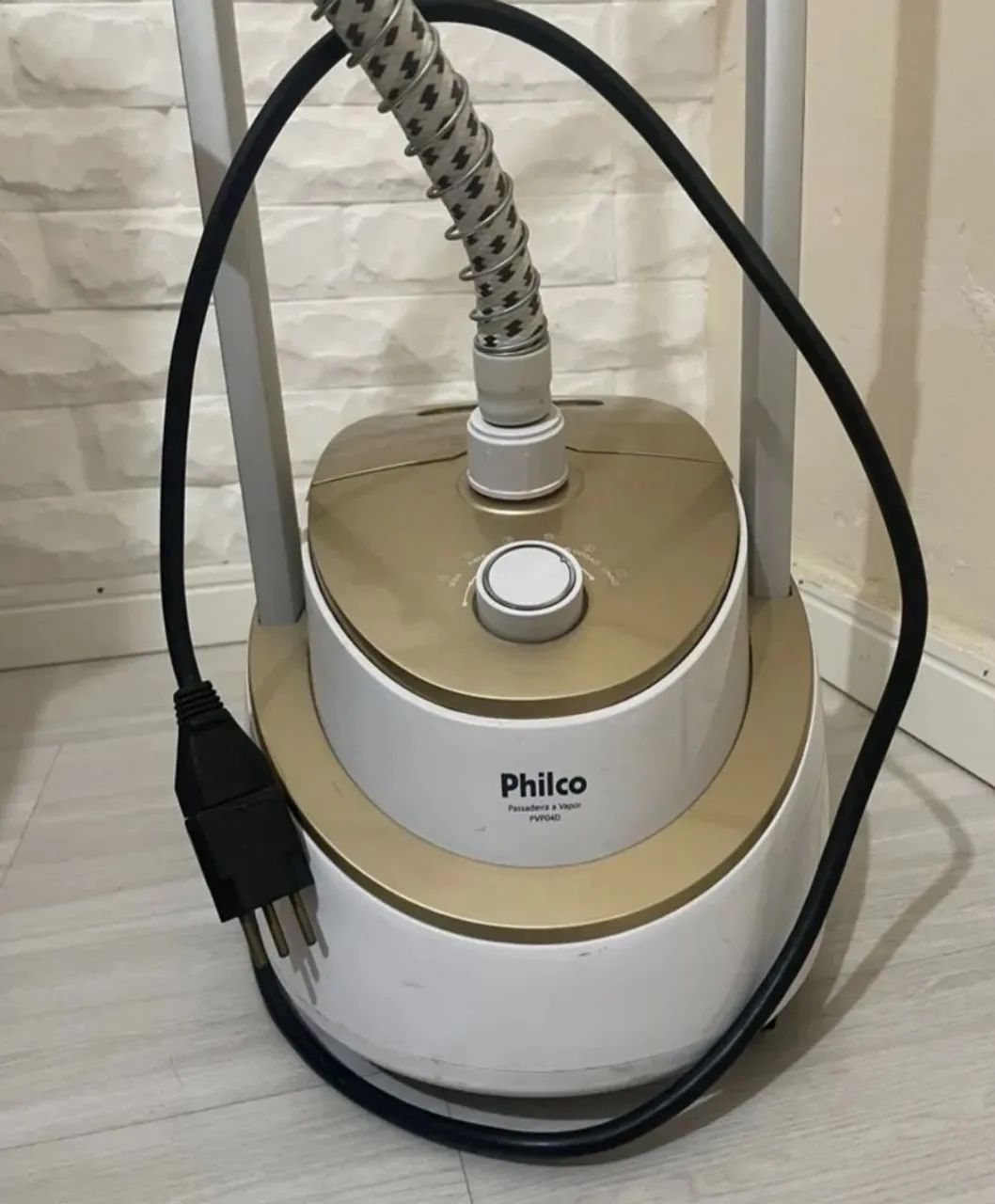 Passadeira a Vapor Philco PVP04D 127v