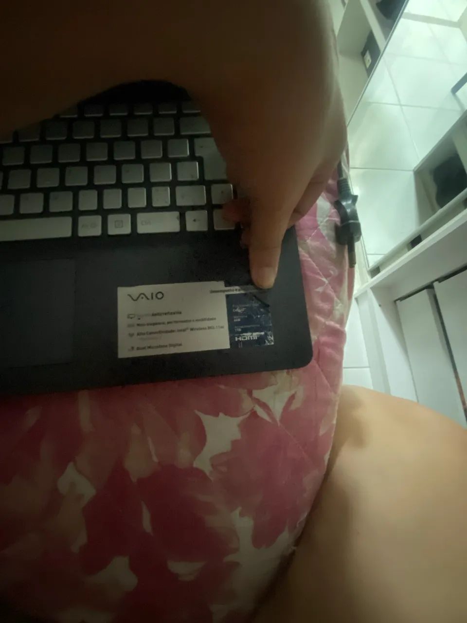VENDO NOTEBOOK VAIO. COM DEFEITO - Foto 4