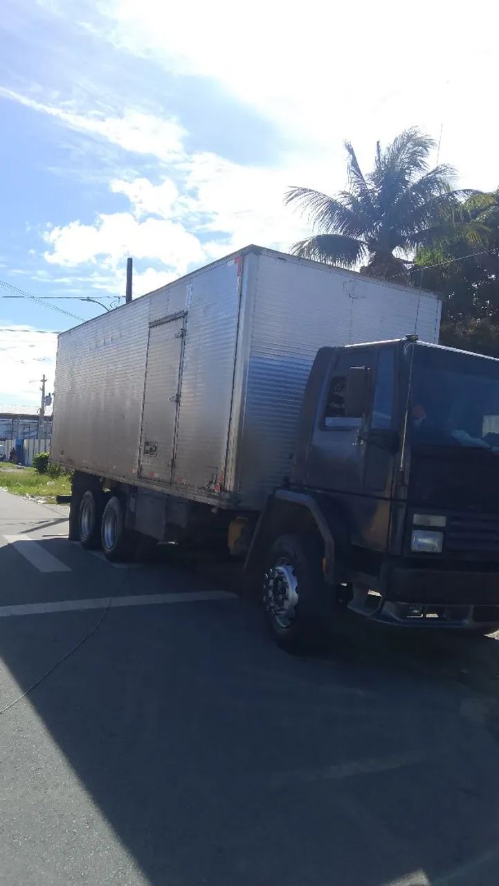 Caminhão Ford 1418