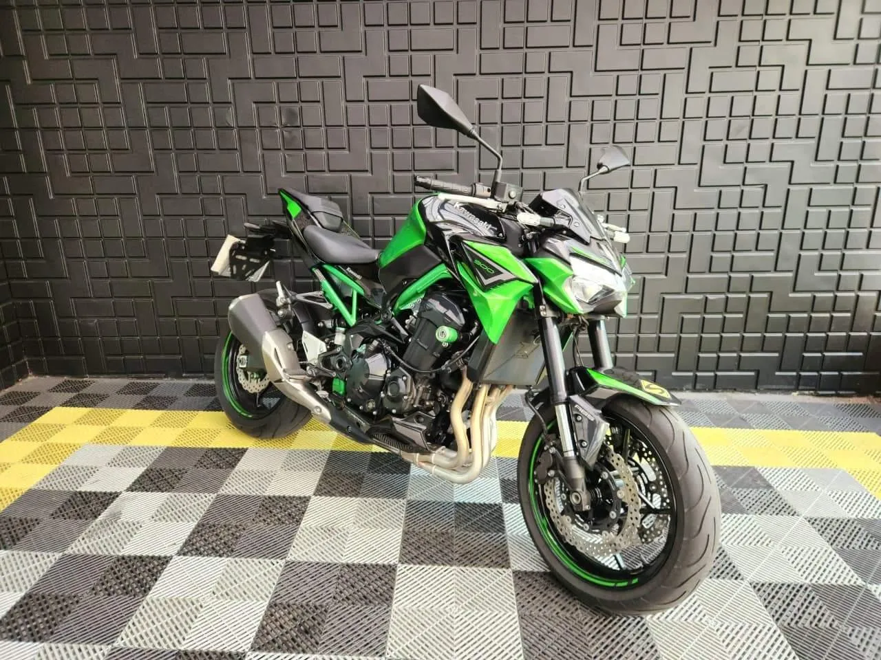 Kawasaki Zx-6r 636cc 2021 - 1504235903 | OLX