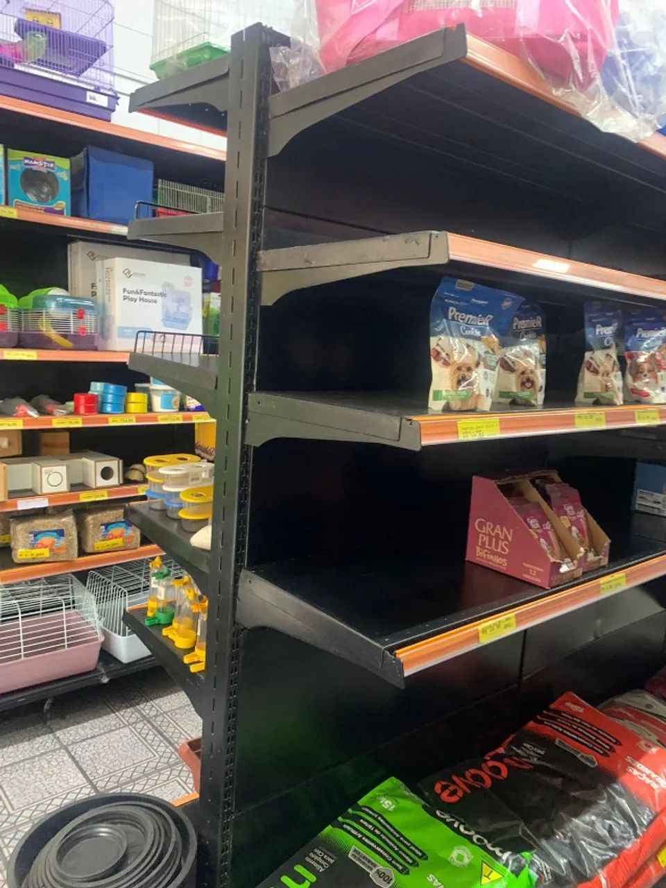 Conjunto de gôndolas para loja/mercado - Foto 5