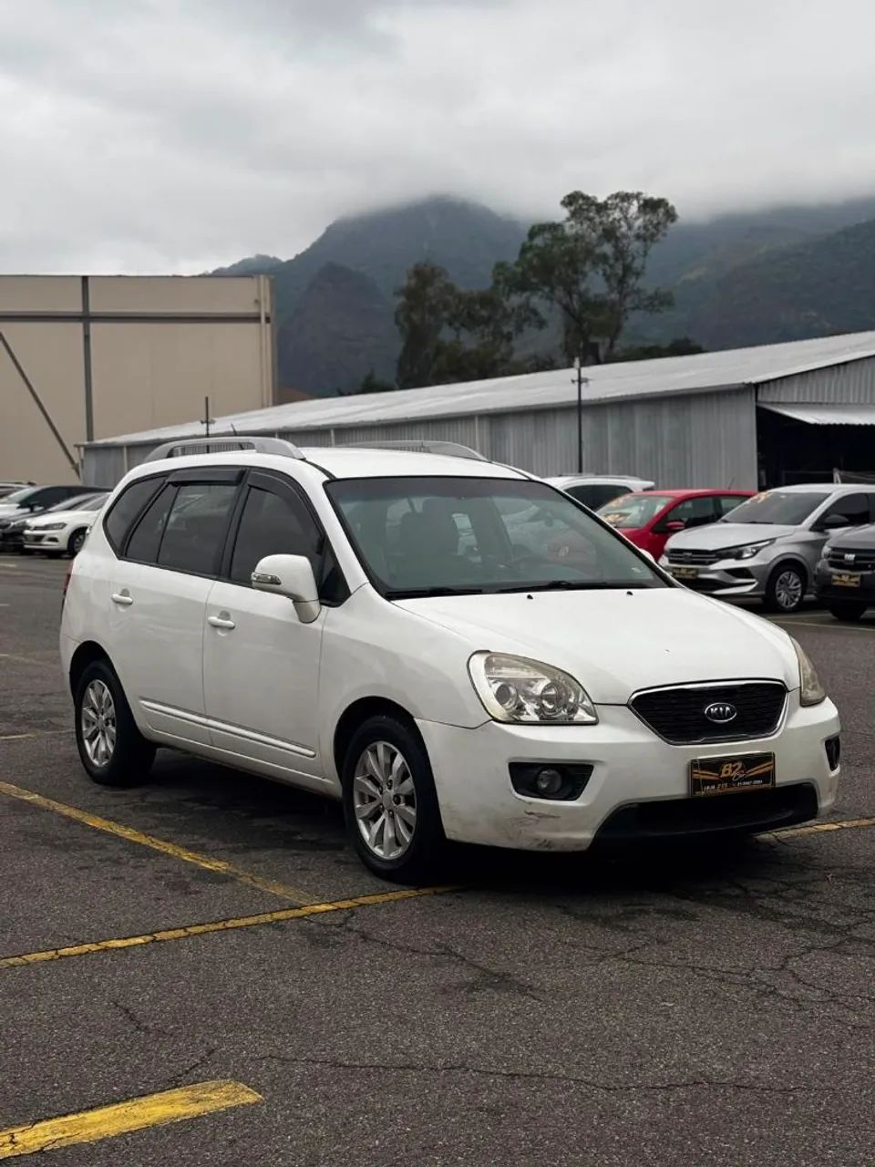 KIA Carens Carens EX 2.0 16V Aut. 2012
