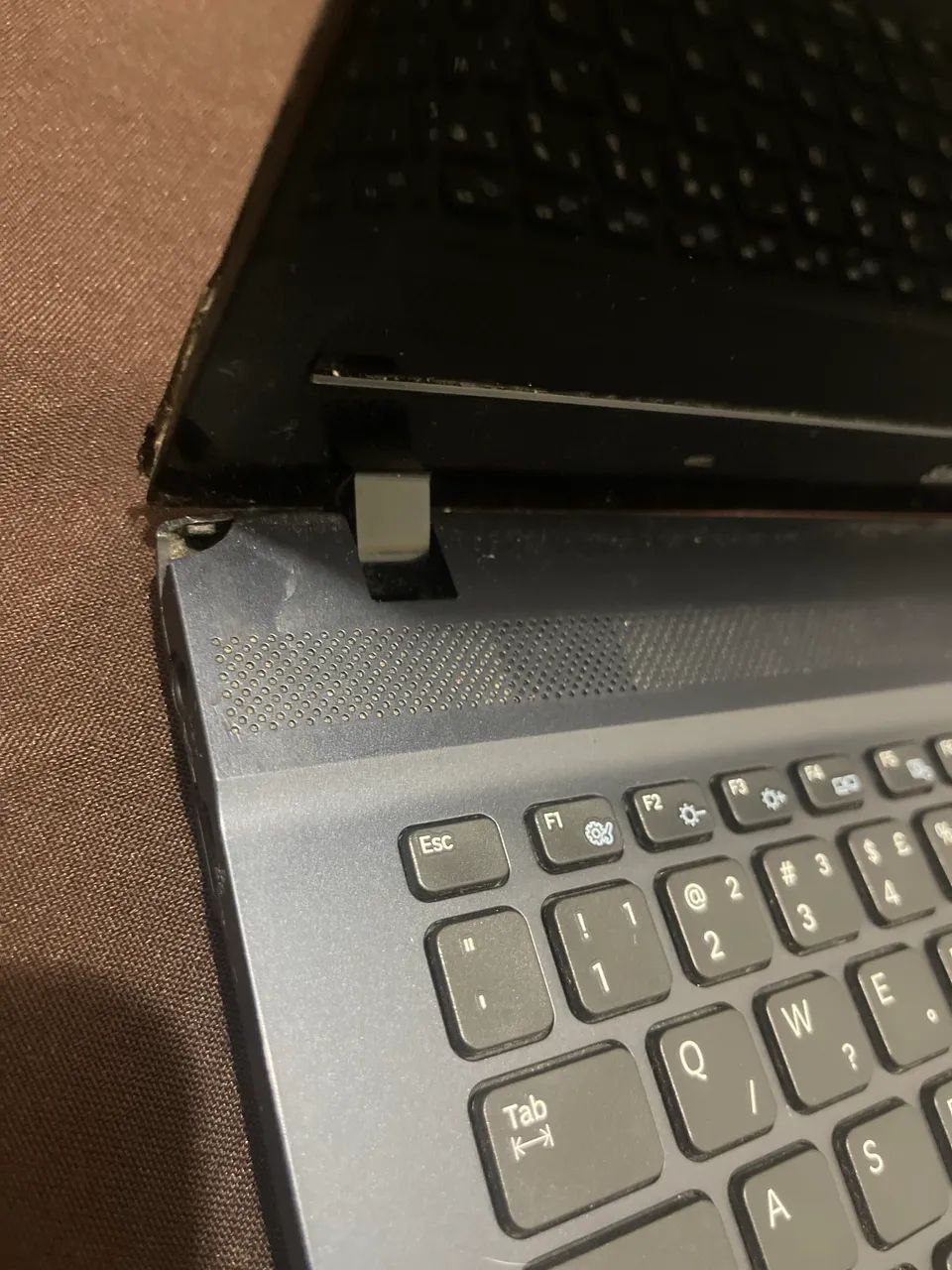 Vendo notebook para retirada d e peças  - Foto 2