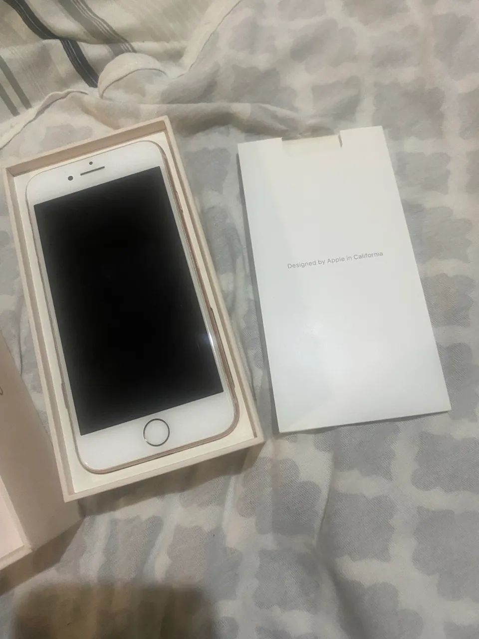 Iphone 8 excelente com caixa e nota fiscal - Foto 3