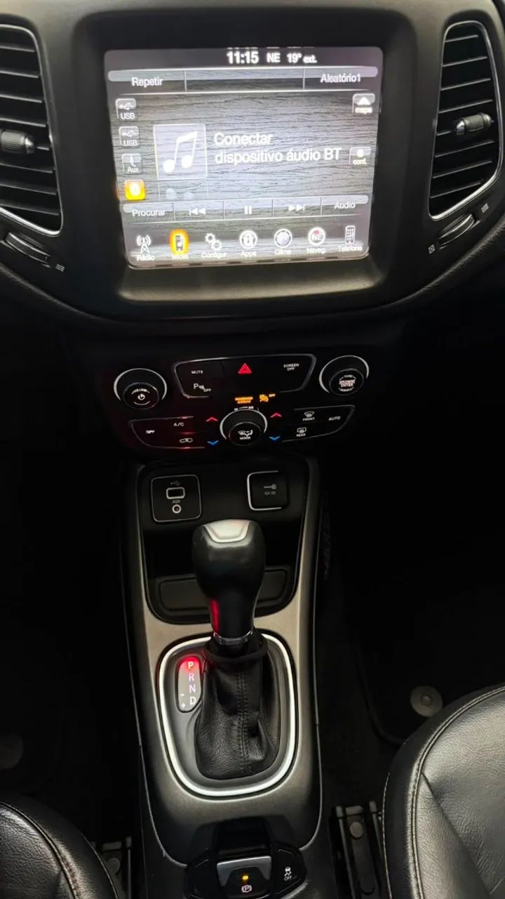 Jeep Compass Longitude 2.0 4X2 Flex 16V Aut. 2017 - Foto 4