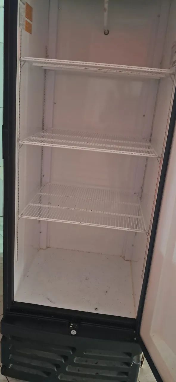 Vendo  cervejeiro - Foto 2