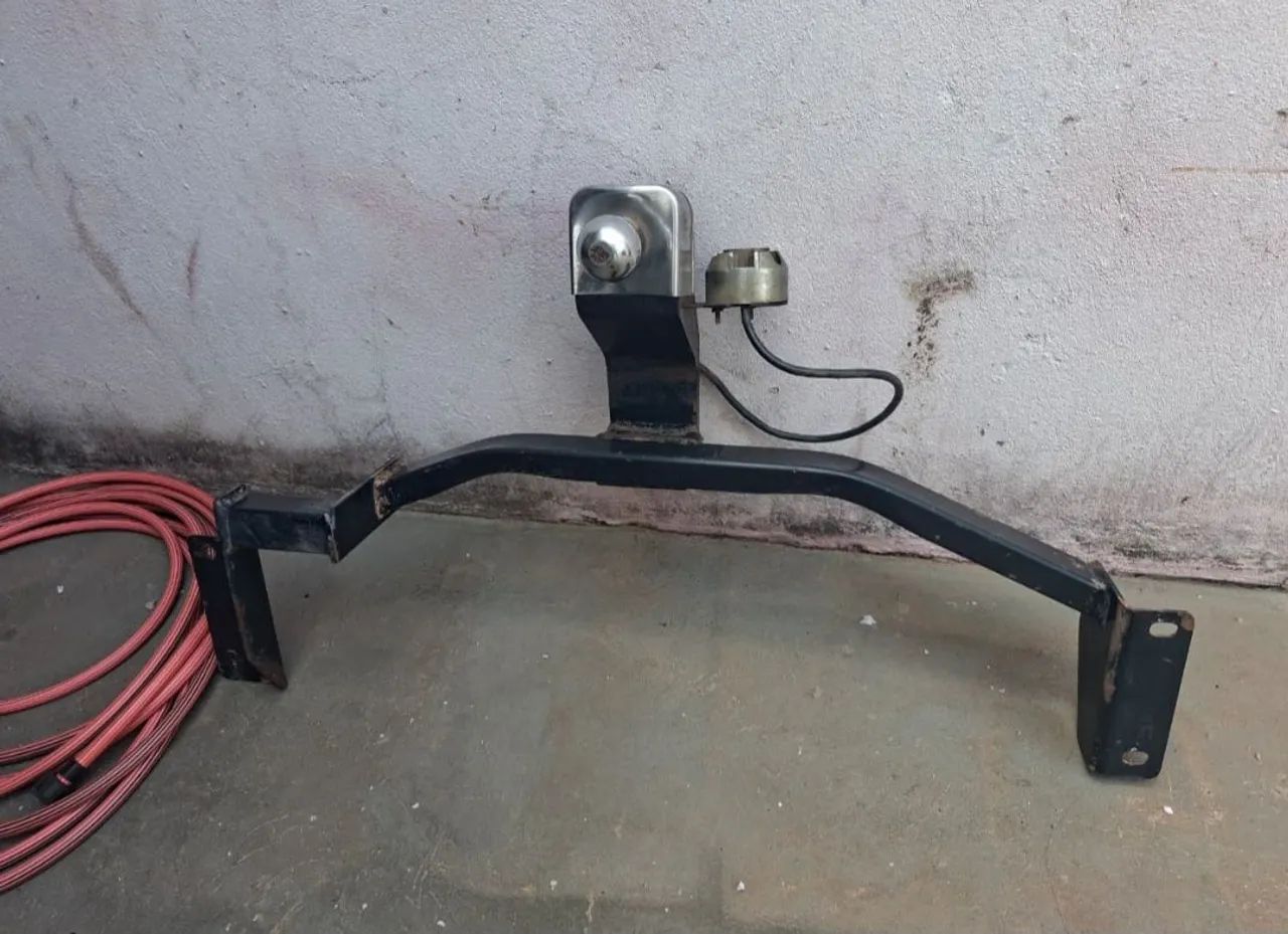 Engate reboque  ford ka 2009