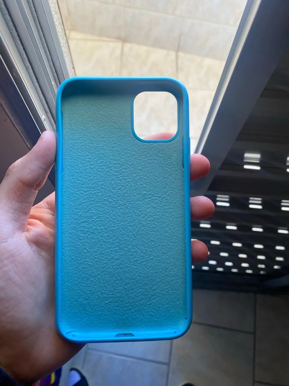 Vendo capa iPhone 11 - Foto 2
