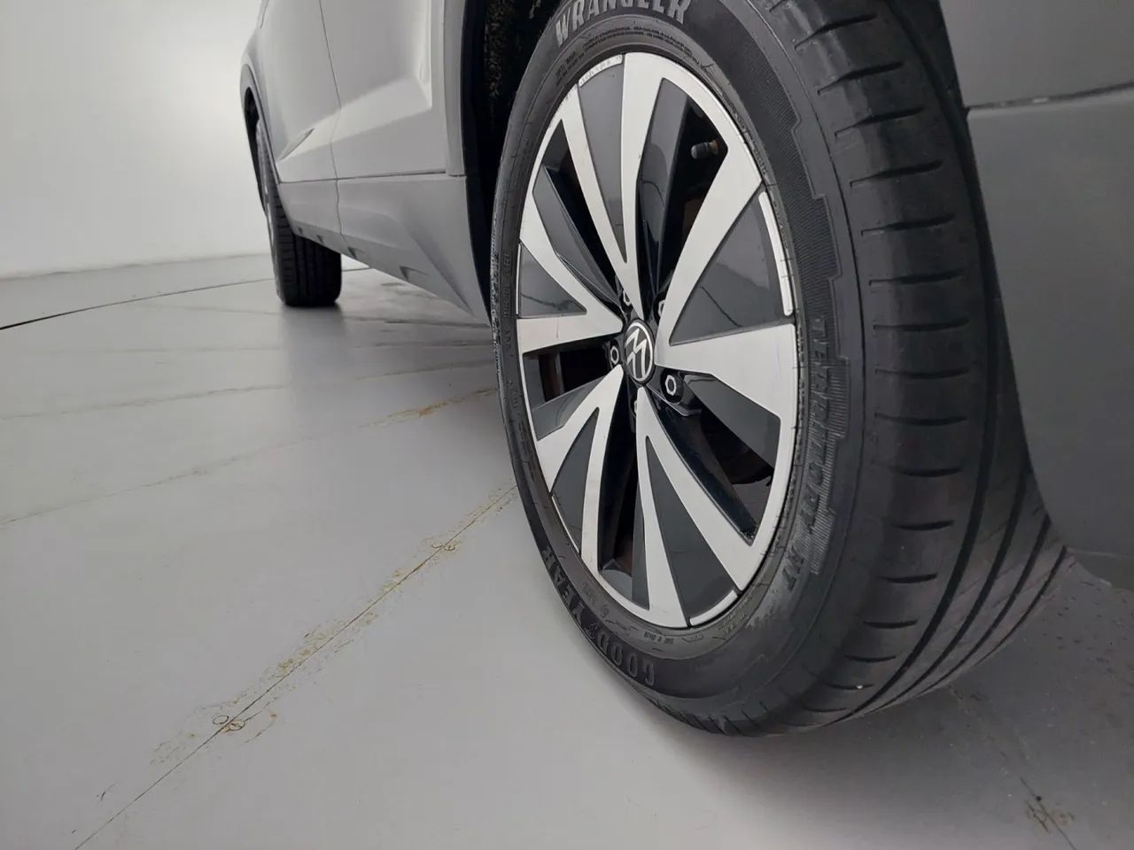 Volkswagen Taos Highline 1.4 250 TSI Flex Aut., foto 12 de 18