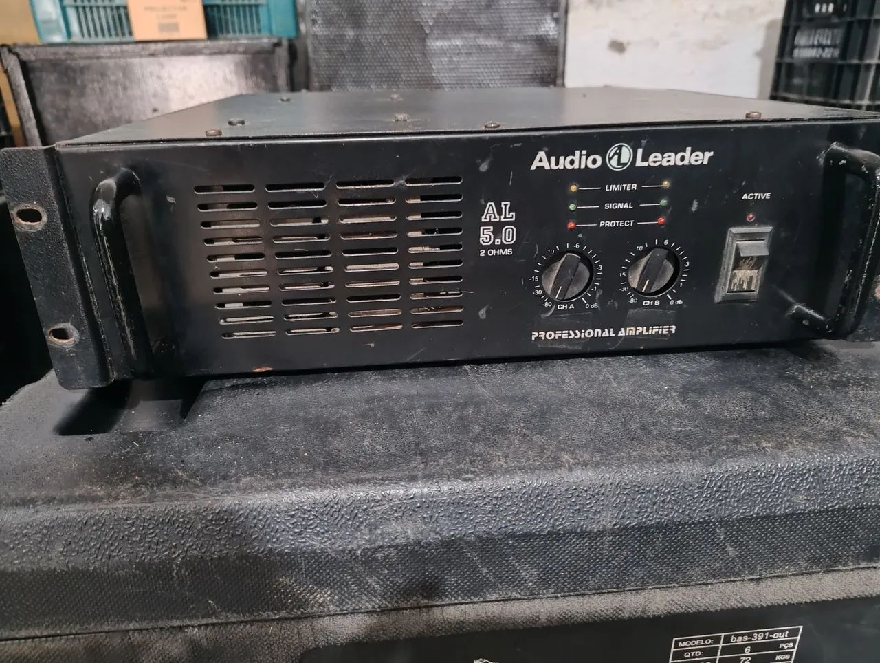 Vendo amplificador  - Foto 2