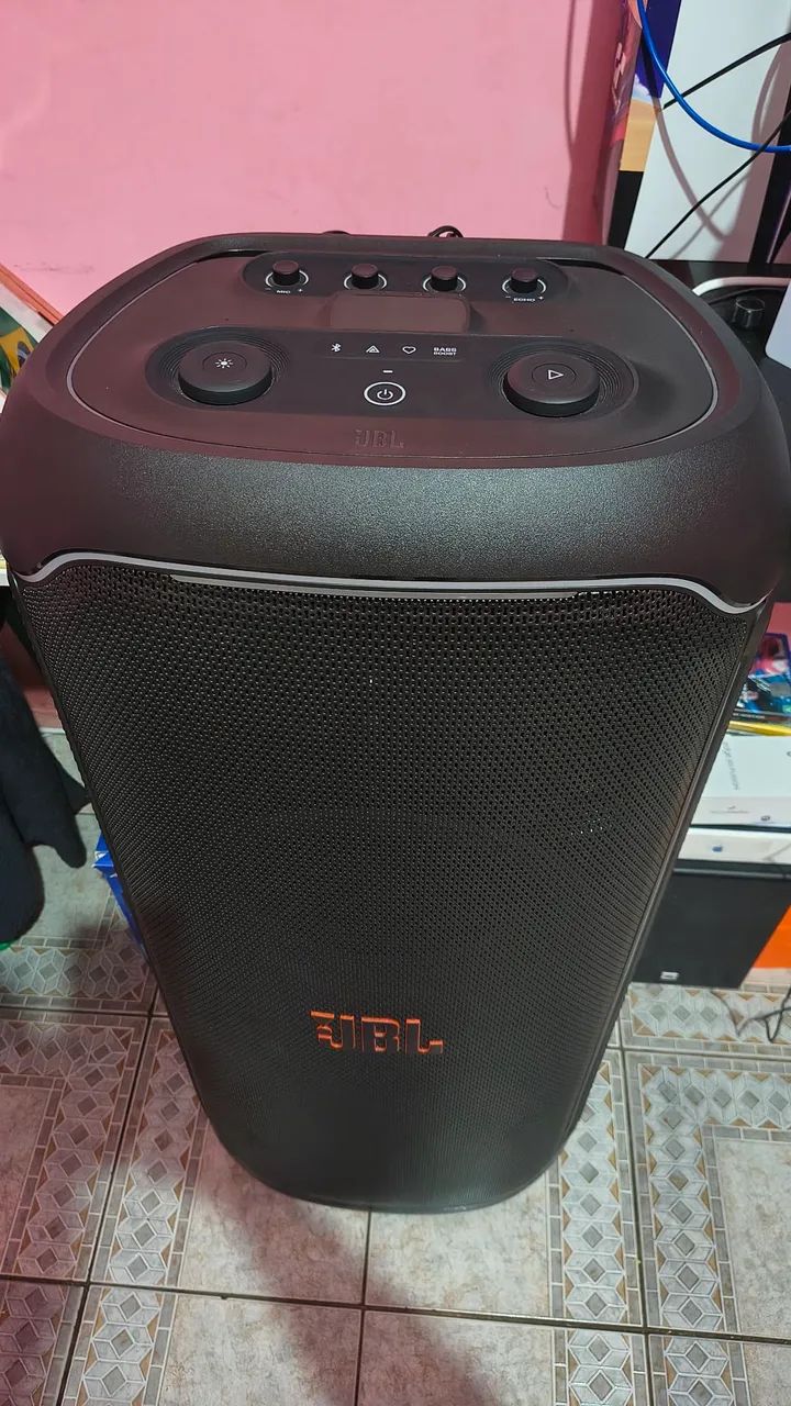 Caixa de som JBL ultimate  - Foto 3