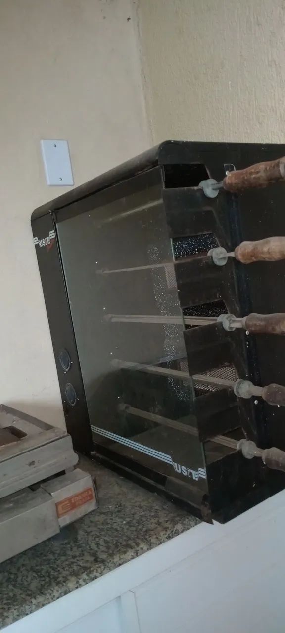 Maquina de frango e chapeira - Foto 4