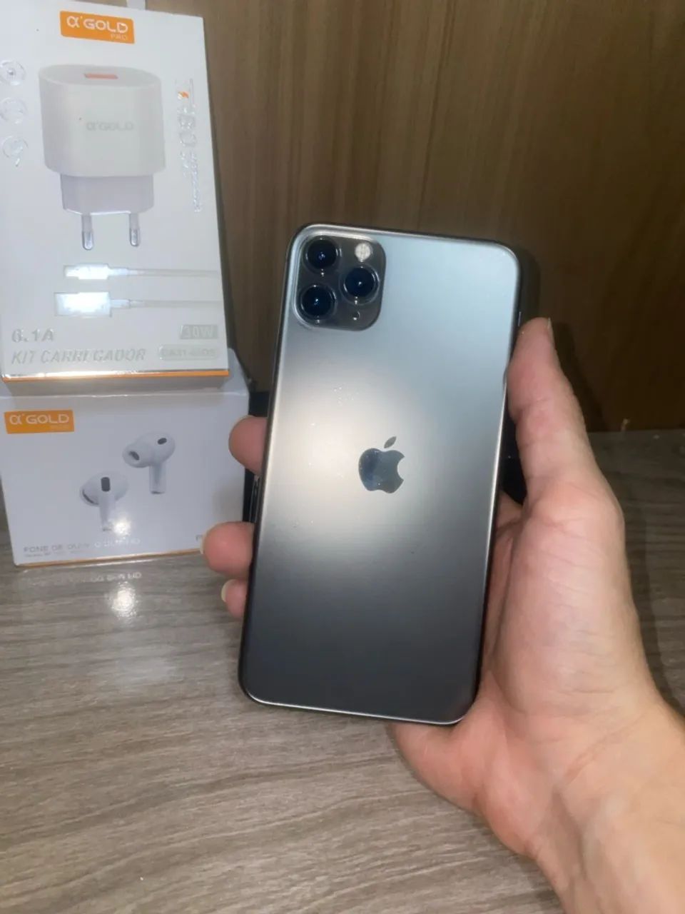 IPhone 11 Pro Max 256gb - Foto 2