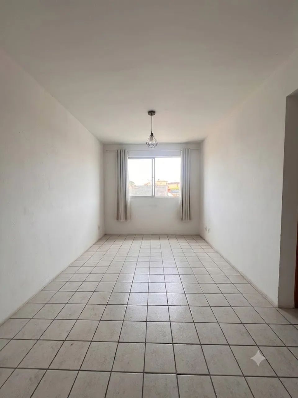ALUGO APARTAMENTO 