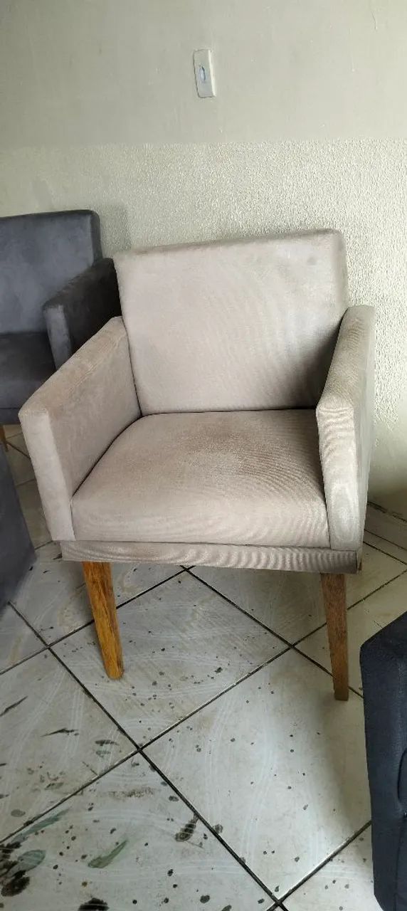 Poltrona disponível pronta entrega 