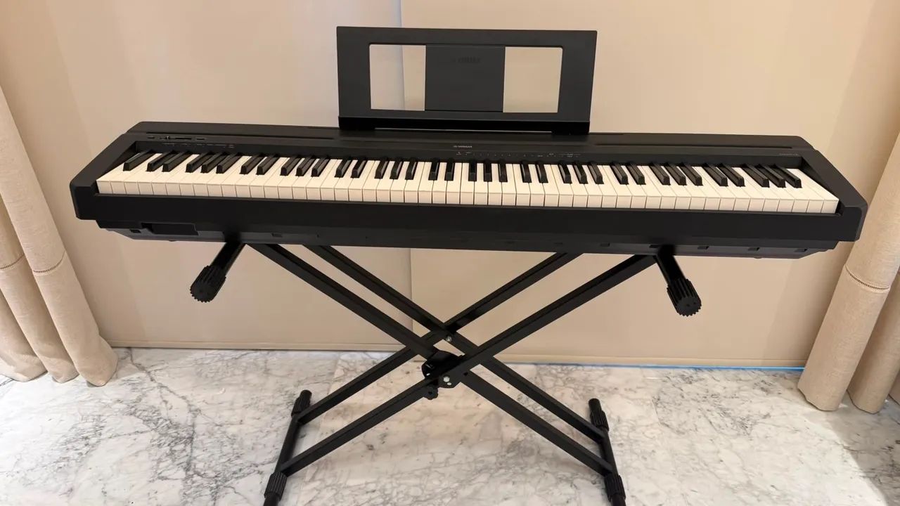 Vendo piano digital Yamaha