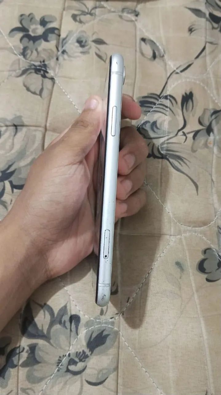 iPhone XR- Em ótimo estado  - Foto 4