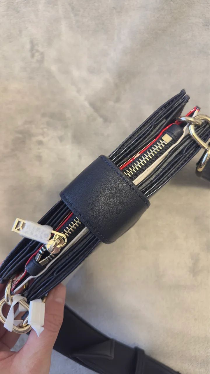 BOLSA NOVA TOMMY HILFIGER  - Foto 2