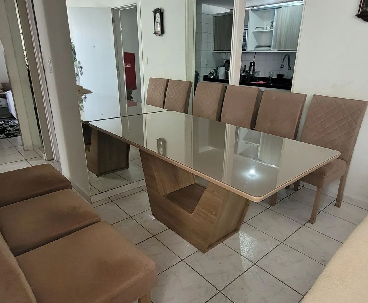 Mesa de jantar com 6 cadeiras - Foto 2