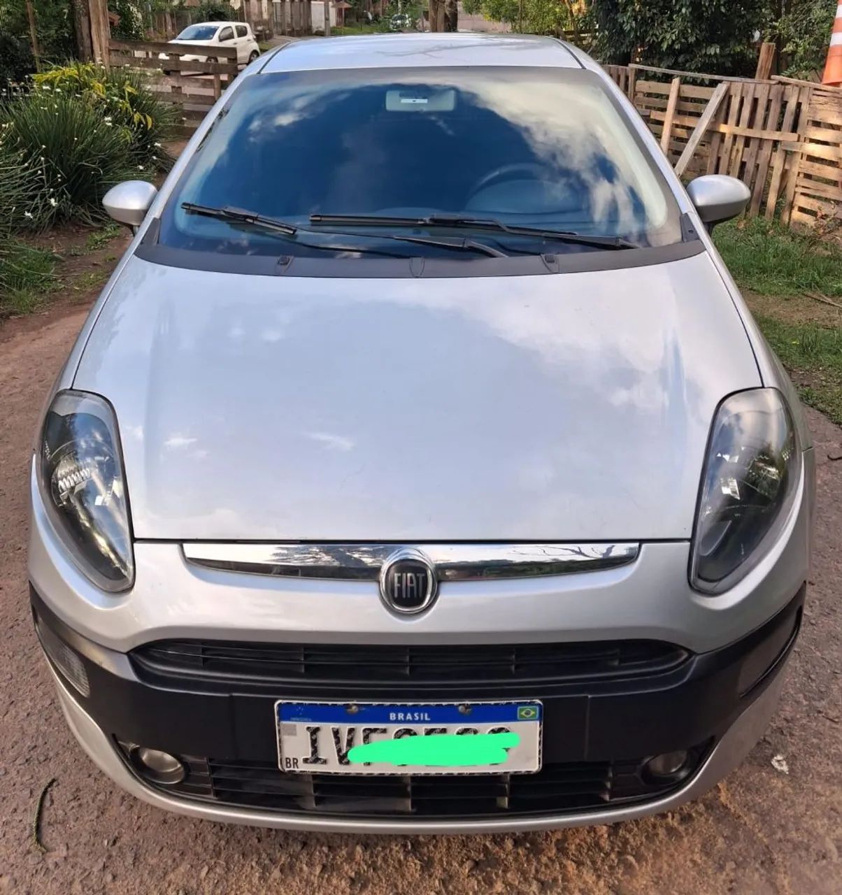 Fiat Punto 1.4 FIRE FLEX 8V 5P 2014