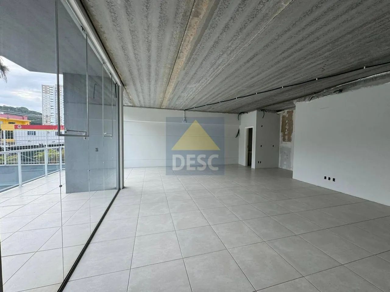 Prédio Comercial para Locação com 526 M² na Av. Sete de Setembro em Itajaí - Foto 2