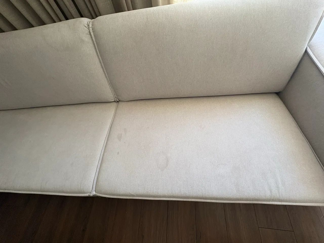 Sofá linho 2,50x 0,84 - Foto 3