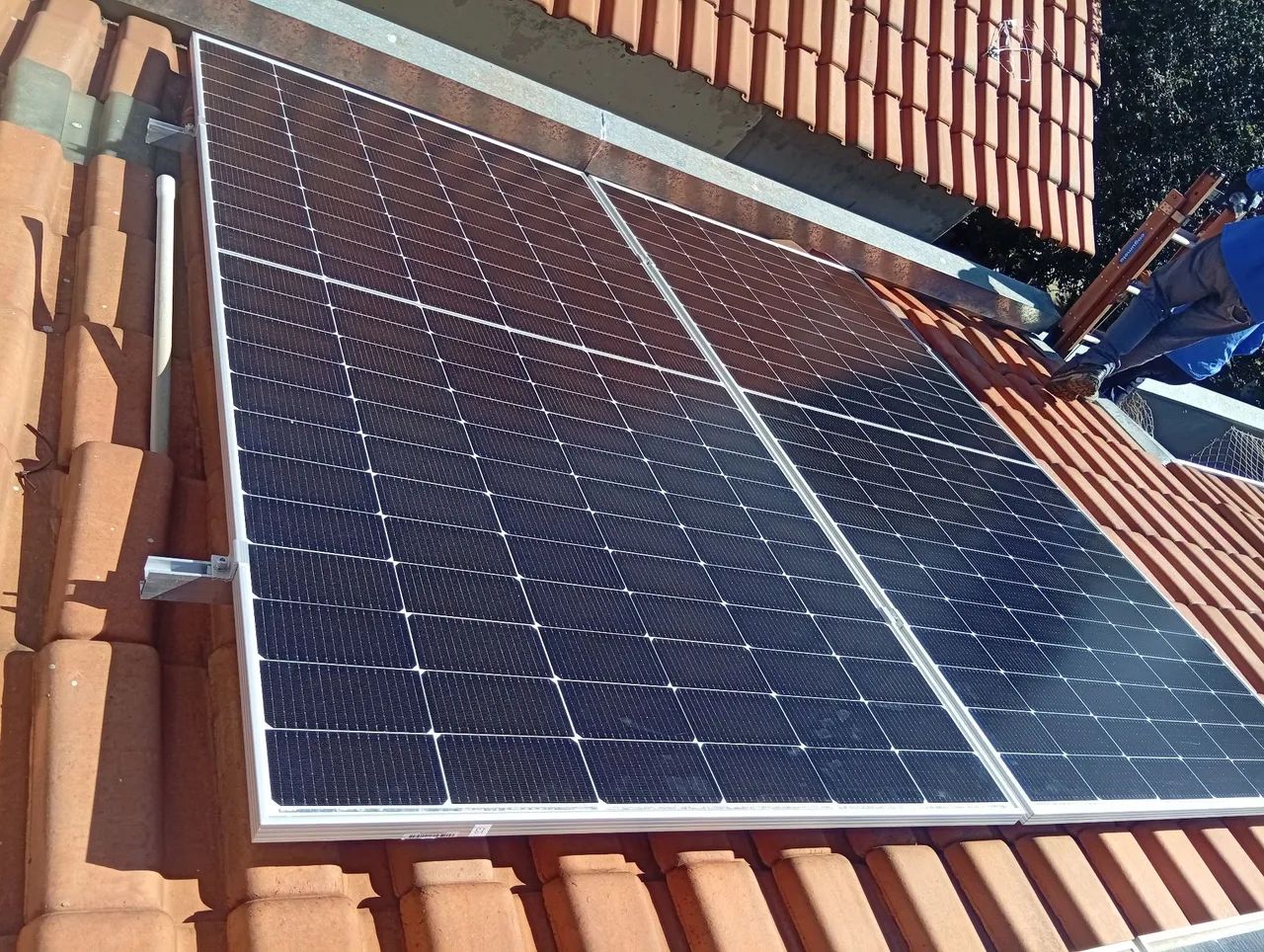 Instalação e limpeza de painéis solar  - Foto 4