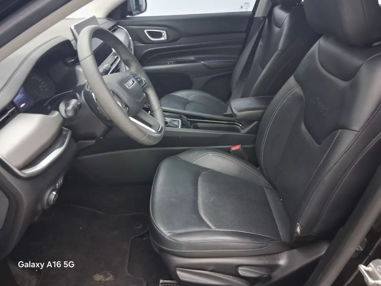 Jeep Compass LONG. T270 1.3 TB 4x2 Flex Aut., foto 17 de 18