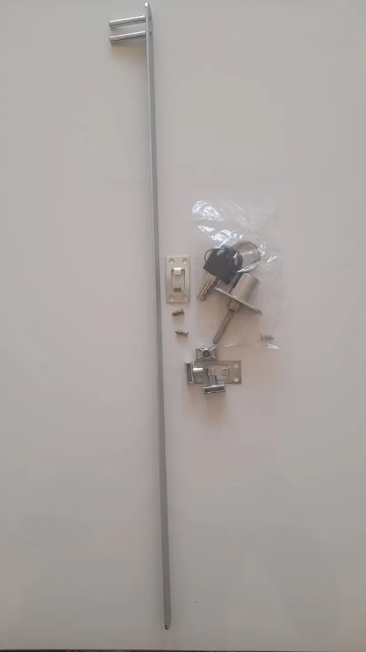 Fechadura pra 3 gavetas