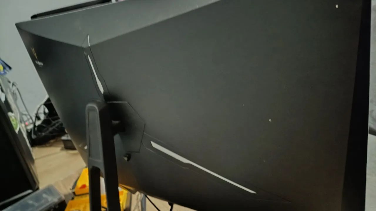 Monitor Gamer Husky 27" curvo 165hz  - Foto 3