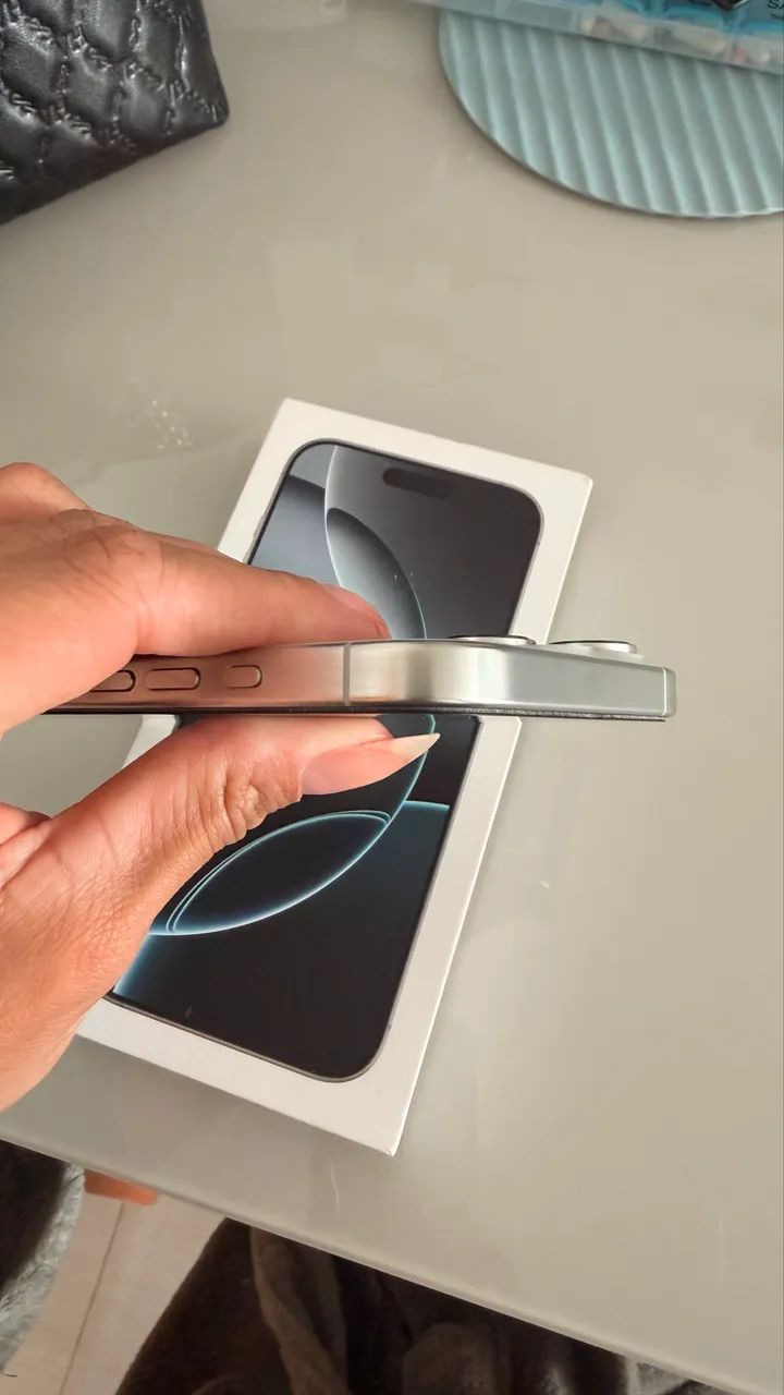 iPhone 16 Pro Max 256gb branco - Foto 2