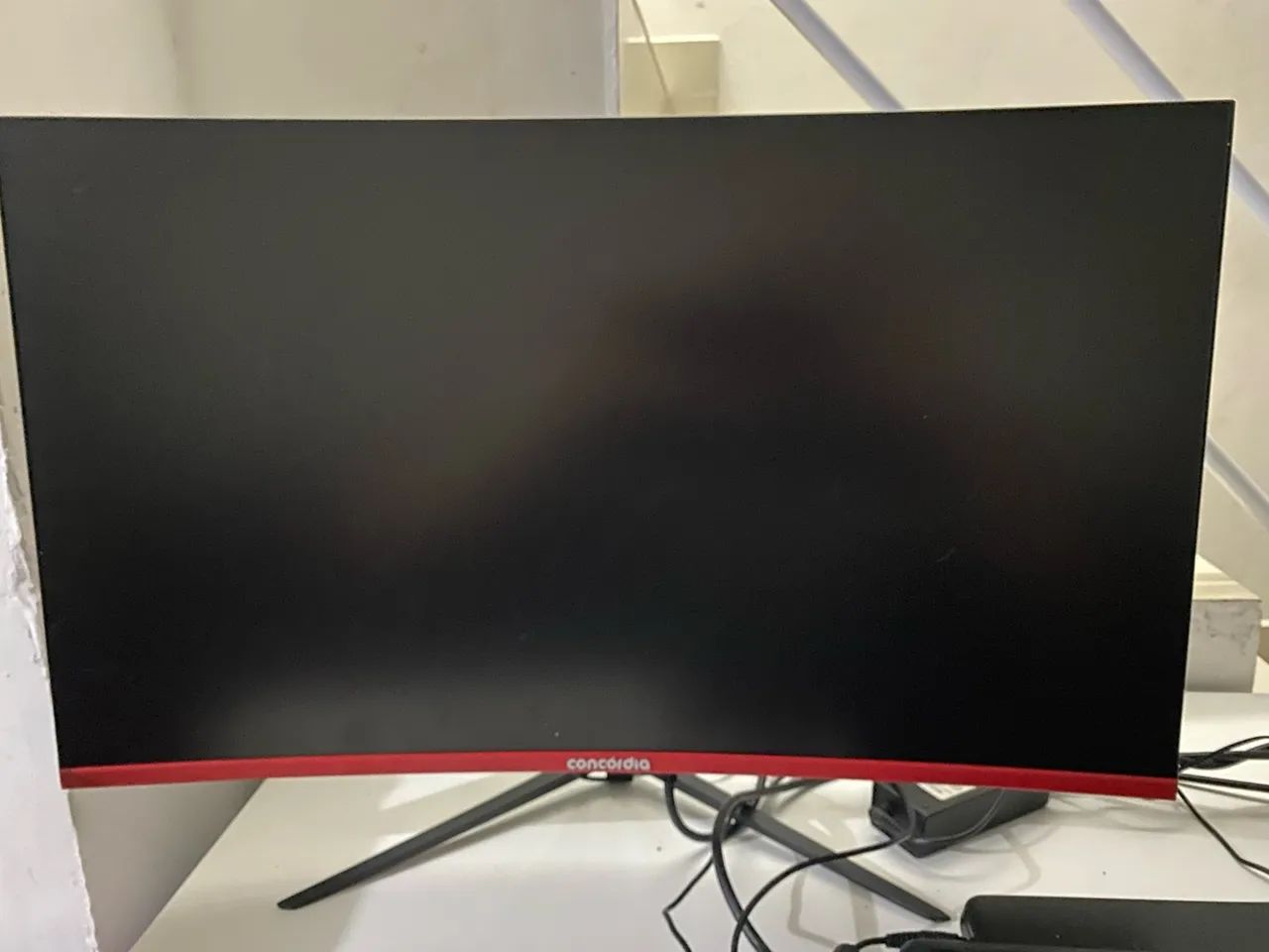 Monitor Curvo Concórdia 27