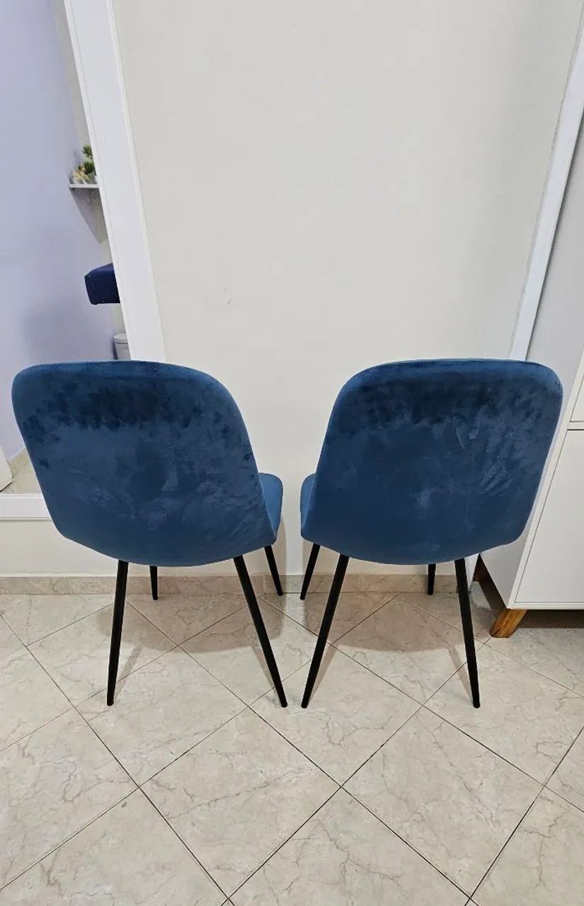 Duas cadeiras confortável em veludo macio - Foto 3