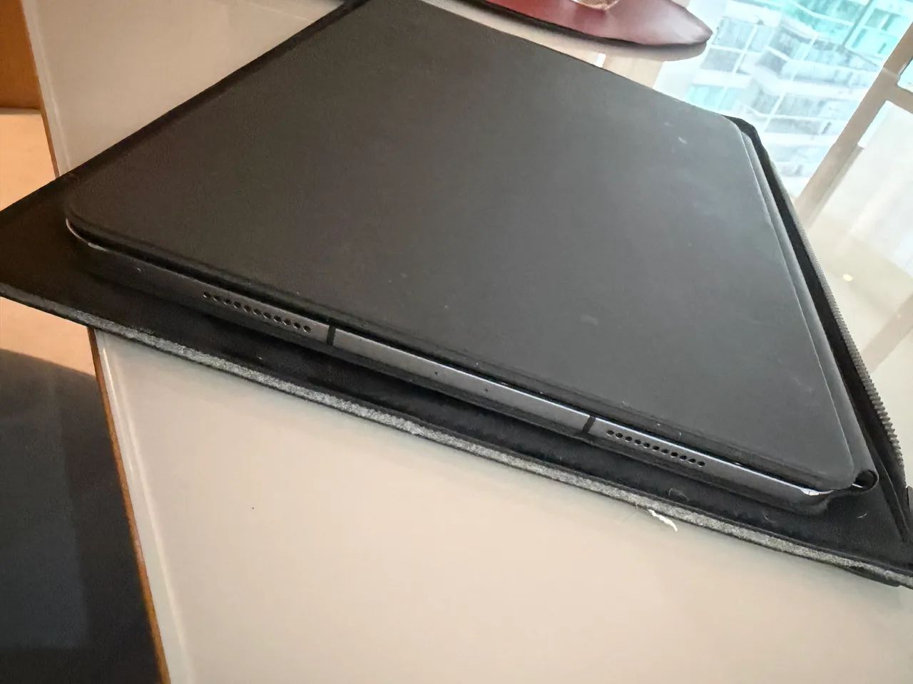 Ipad m1 12.9 - 2TB (cellular) + Caneta + magic keyboard (NO) + Capa couro Woolnut - Foto 2