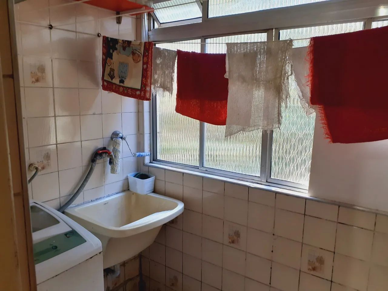 Alugo apartamento 