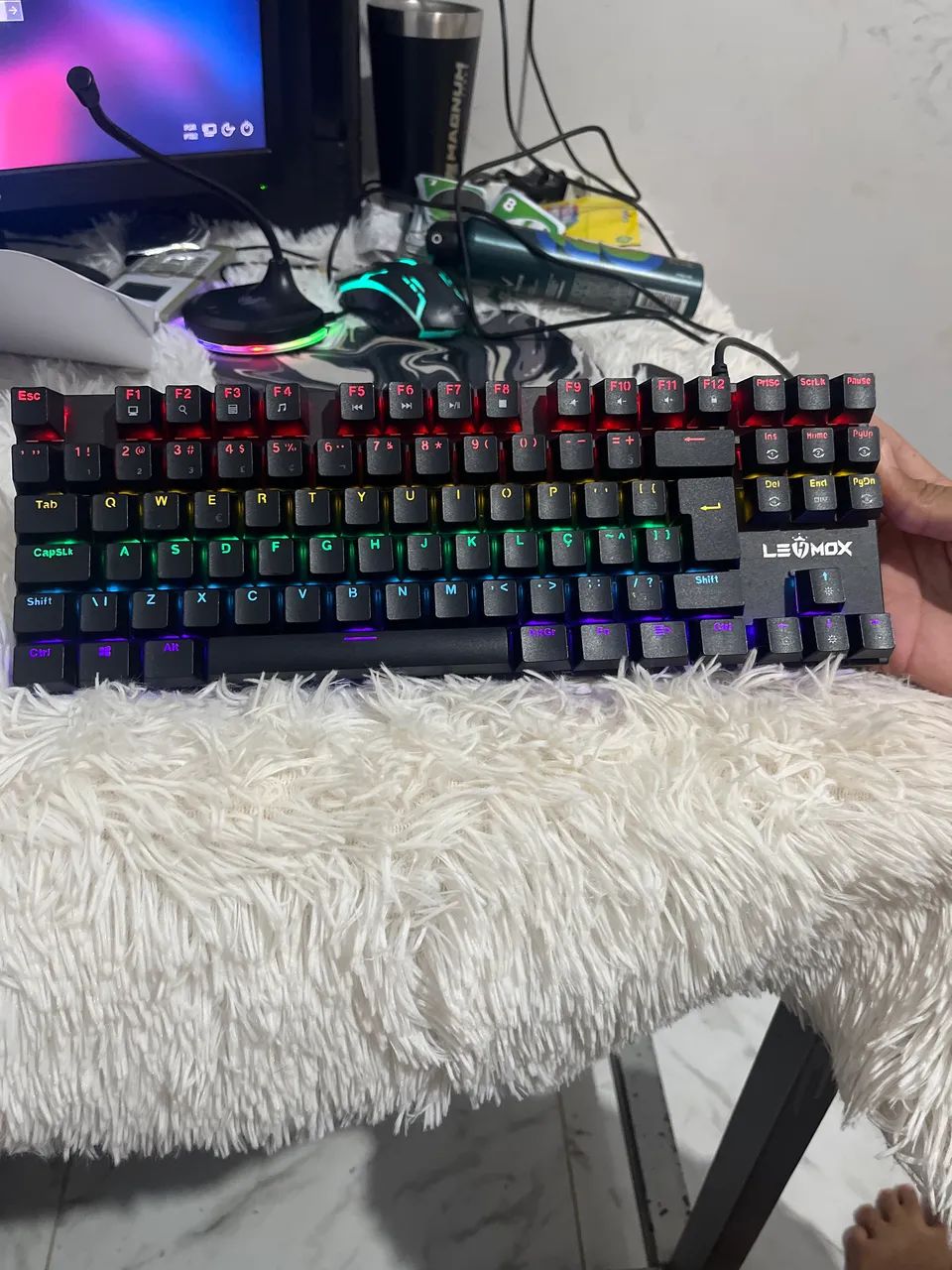 Teclado Mecânico Gamer Lehmox seminovo - Foto 4