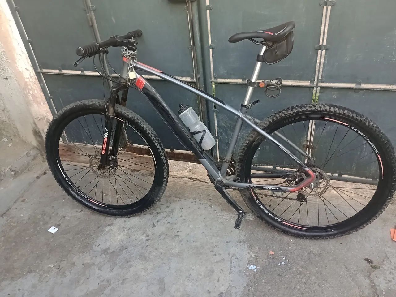 Bicicleta em ótimo estado 