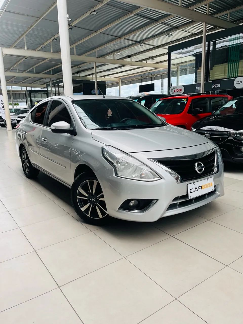 Nissan Versa SL 1.6 16V 2018